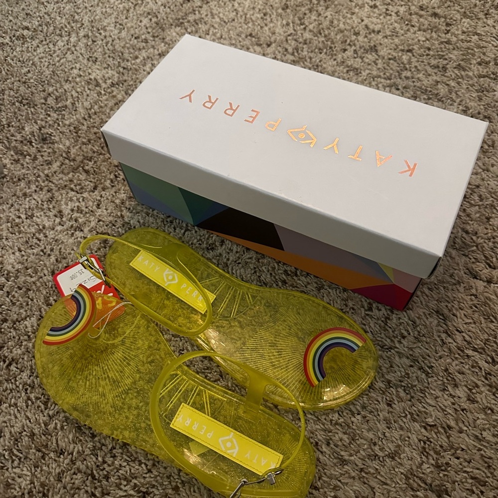 Katy Perry sandals